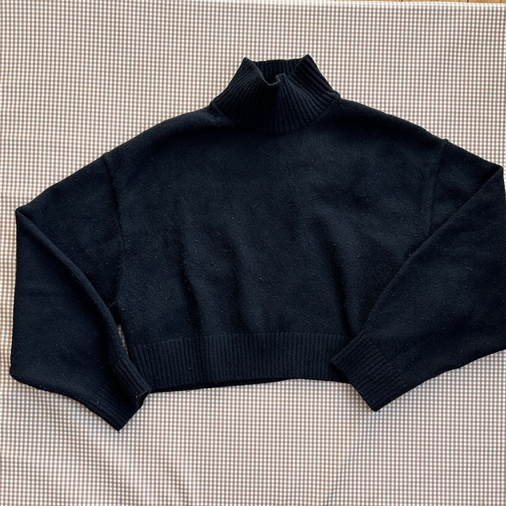 H&M sweater